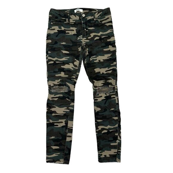 Forever 21 Green Black Brian Camouflage Distressed Stretchy Skinny Jeans size 27 - Picture 1 of 10